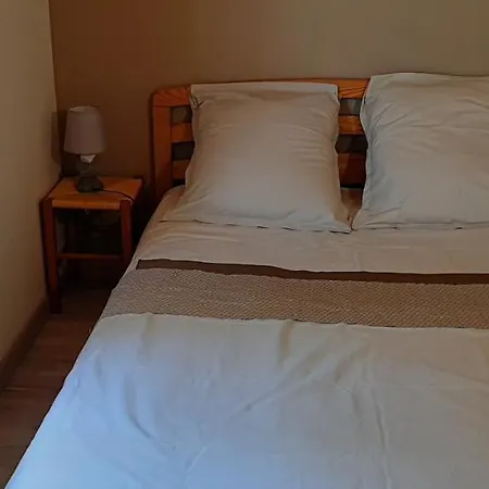 Maison De 300 M De La Proche Foret Дом отдыха *